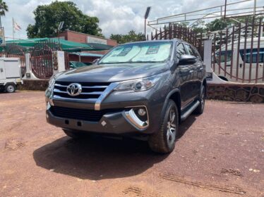 toyota-fortuner